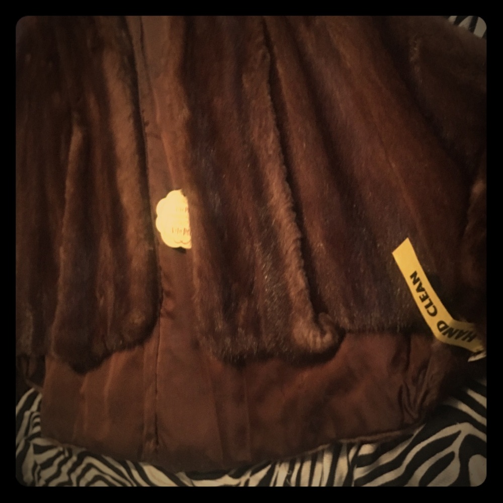 Vintage fur cape! From Gittleman’s furs